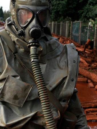 Illustration for article titled How We Helped Hungary's Toxic Sludge Victims